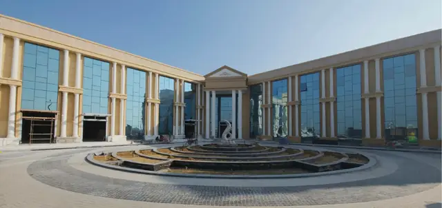 Club and convention centre at MET City Sector 8